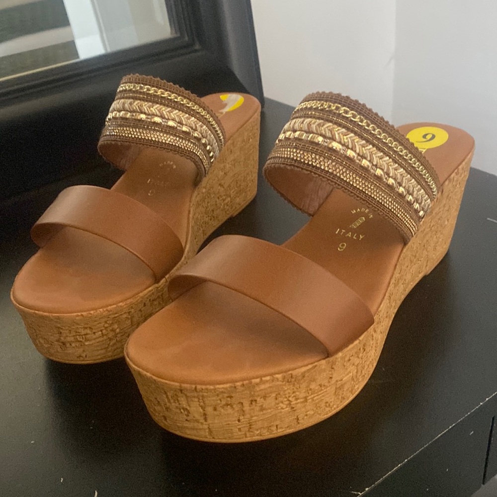 Toscanella wedge sandals